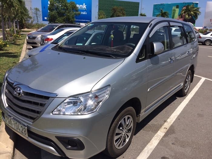 Giá xe taxi đi Nội Bài giá rẻ