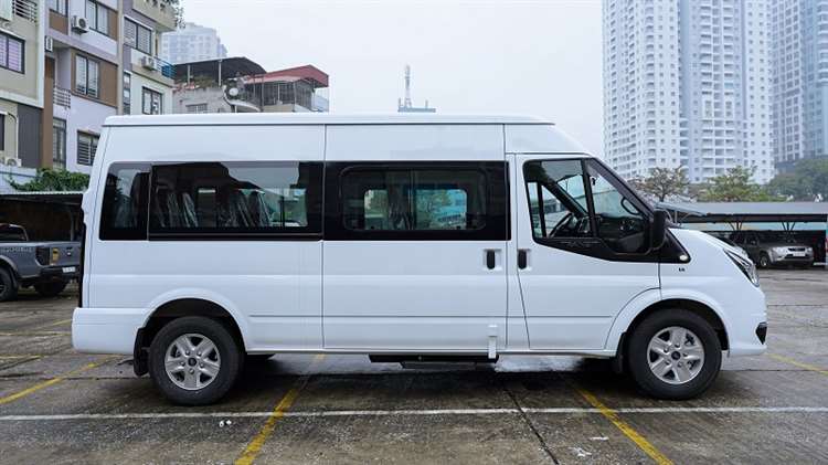 Giá xe taxi đi Nội Bài giá rẻ