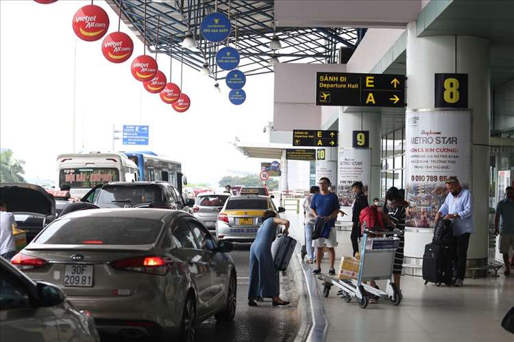 Taxi từ Nội Bài về Nam Định