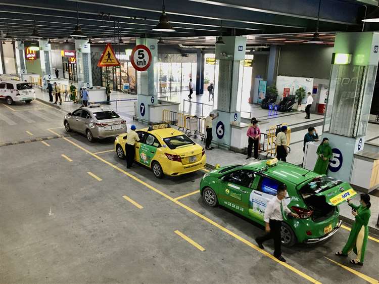 Taxi đưa đón sân bay Nội Bài
