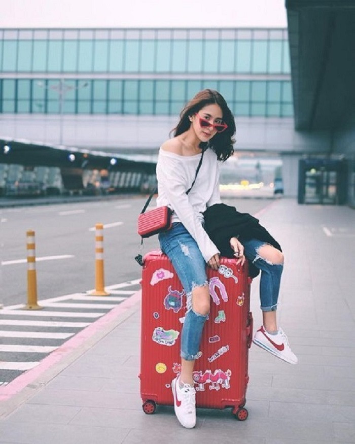 Chụp ảnh ở sân bay Nội Bài